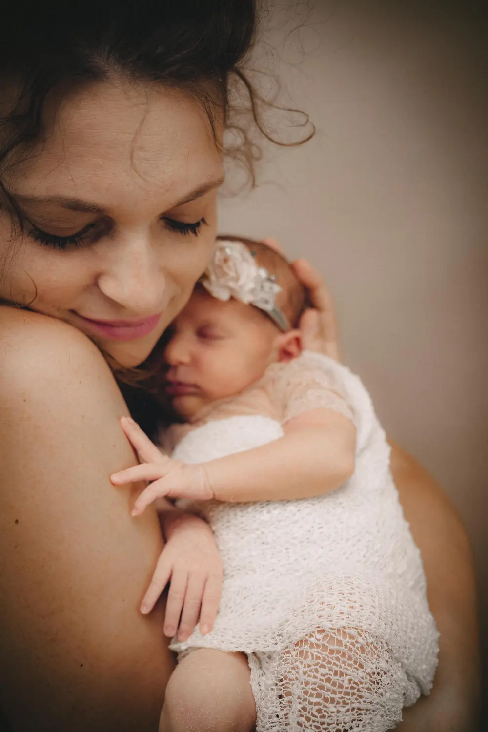 Melissa Herkommer Photography, Neugeborene, Mutter und Baby